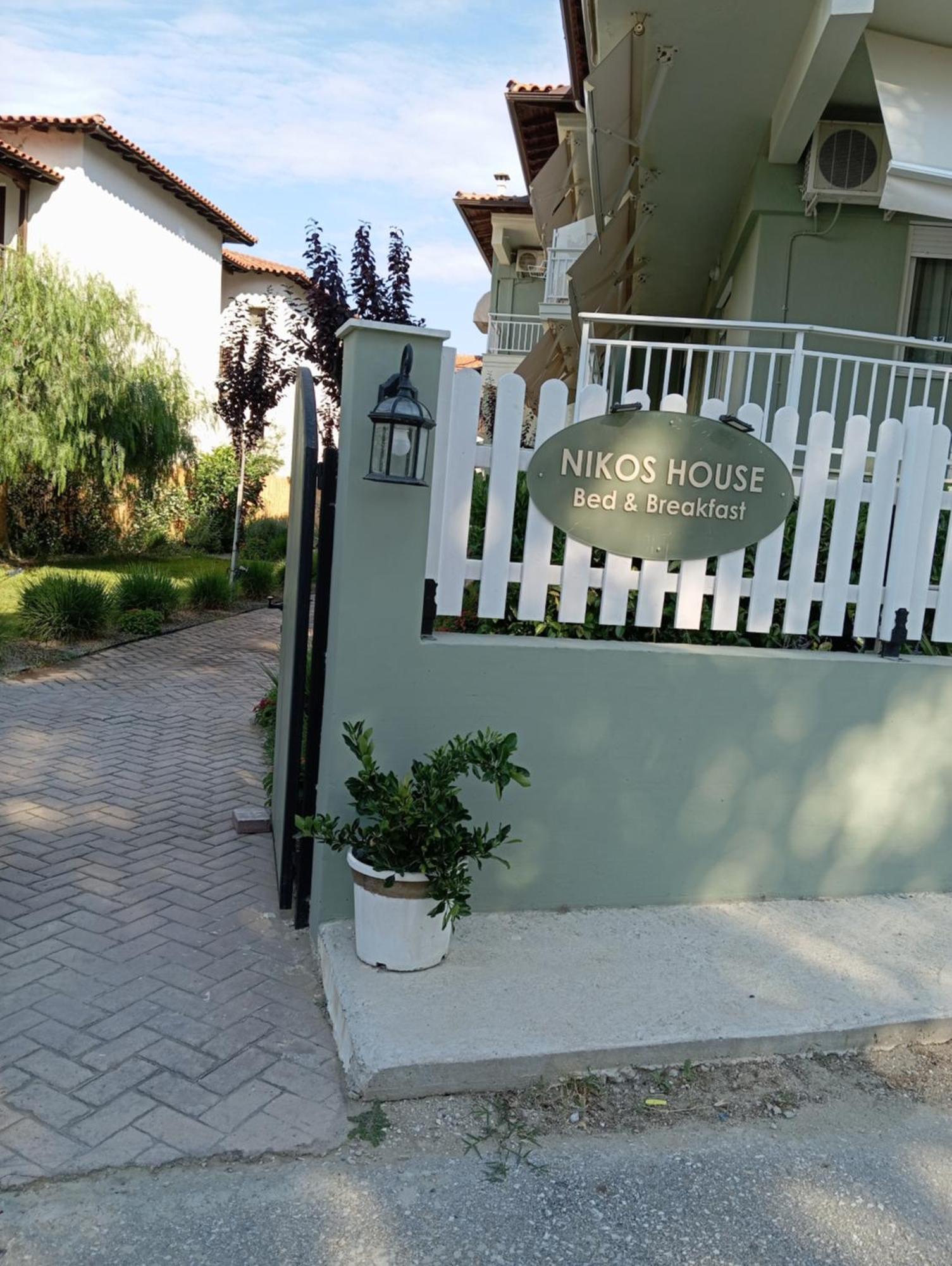 Апарт отель Nikos House Никити Экстерьер фото